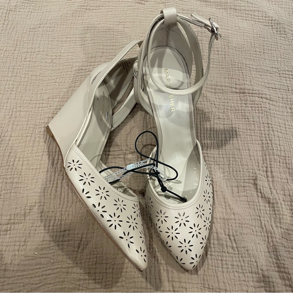 Marc Fisher Nude Wedge Heels